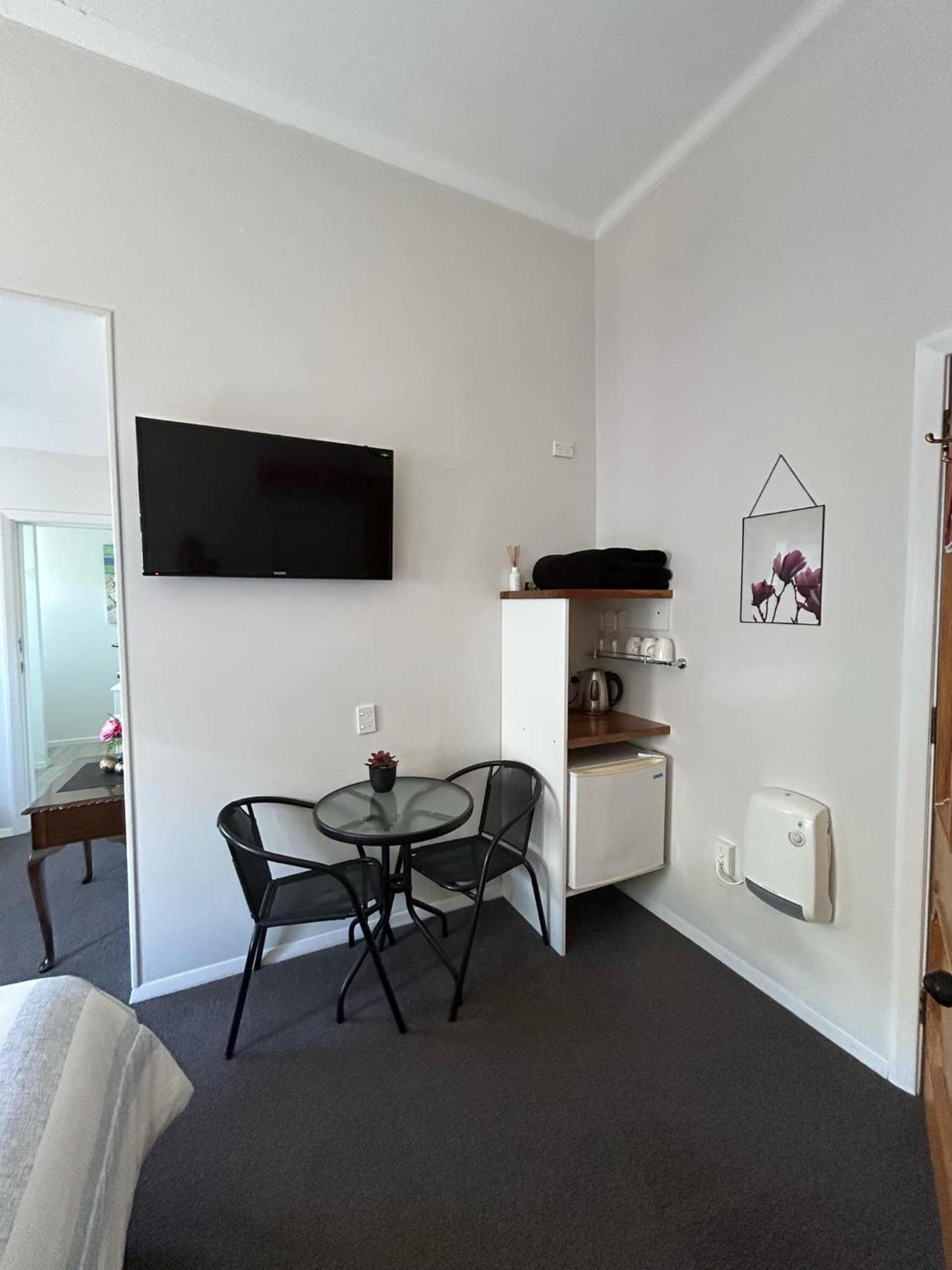 Admirals Lodge Пиктон Экстерьер фото