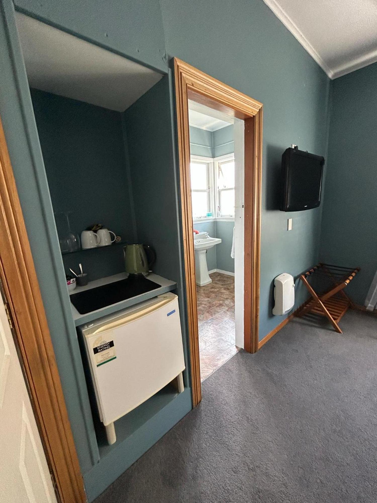 Admirals Lodge Пиктон Экстерьер фото